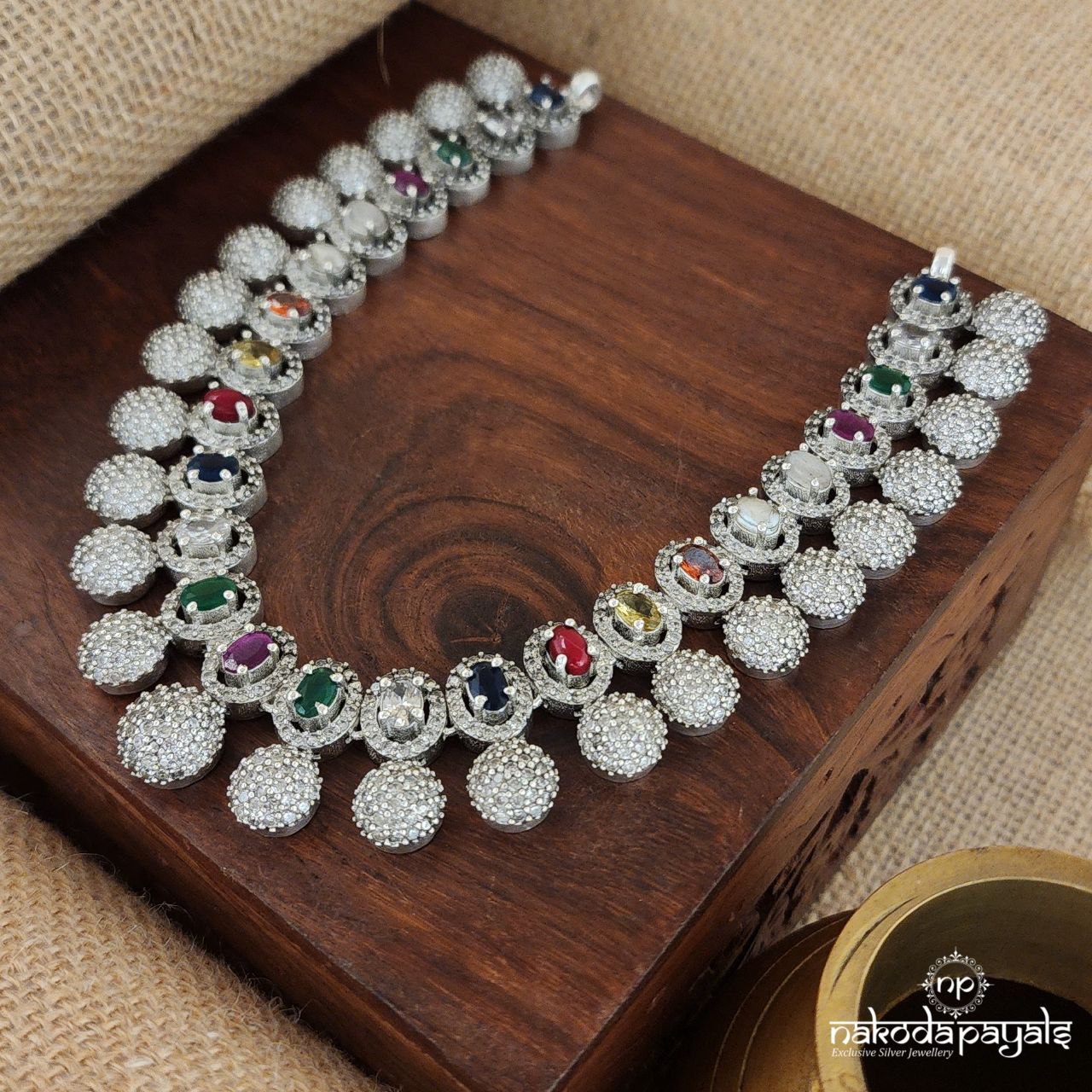 Twinkling Navratna Neckpiece (N10292)