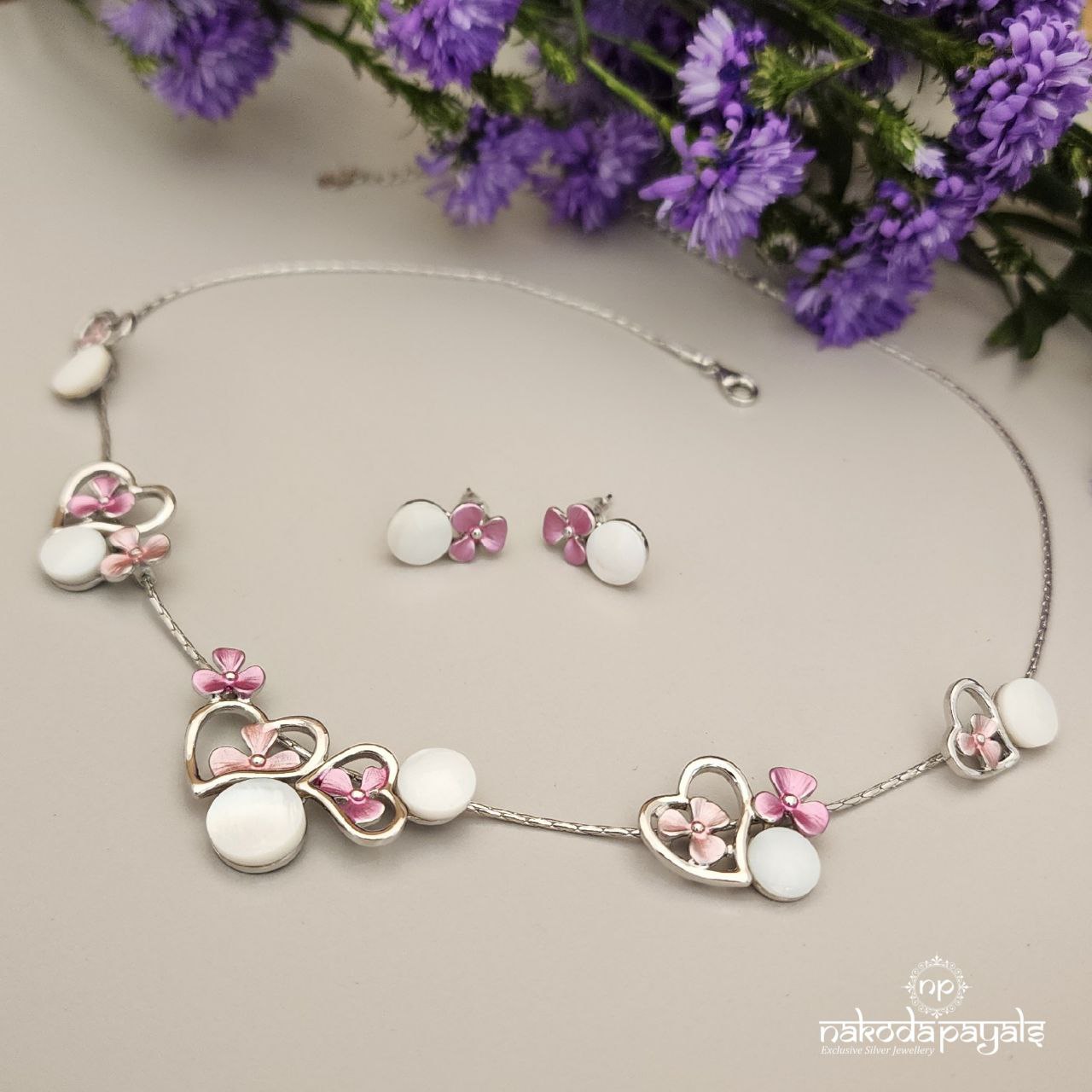Pretty Heart Shaped Neckpiece With Earrings (St2695)