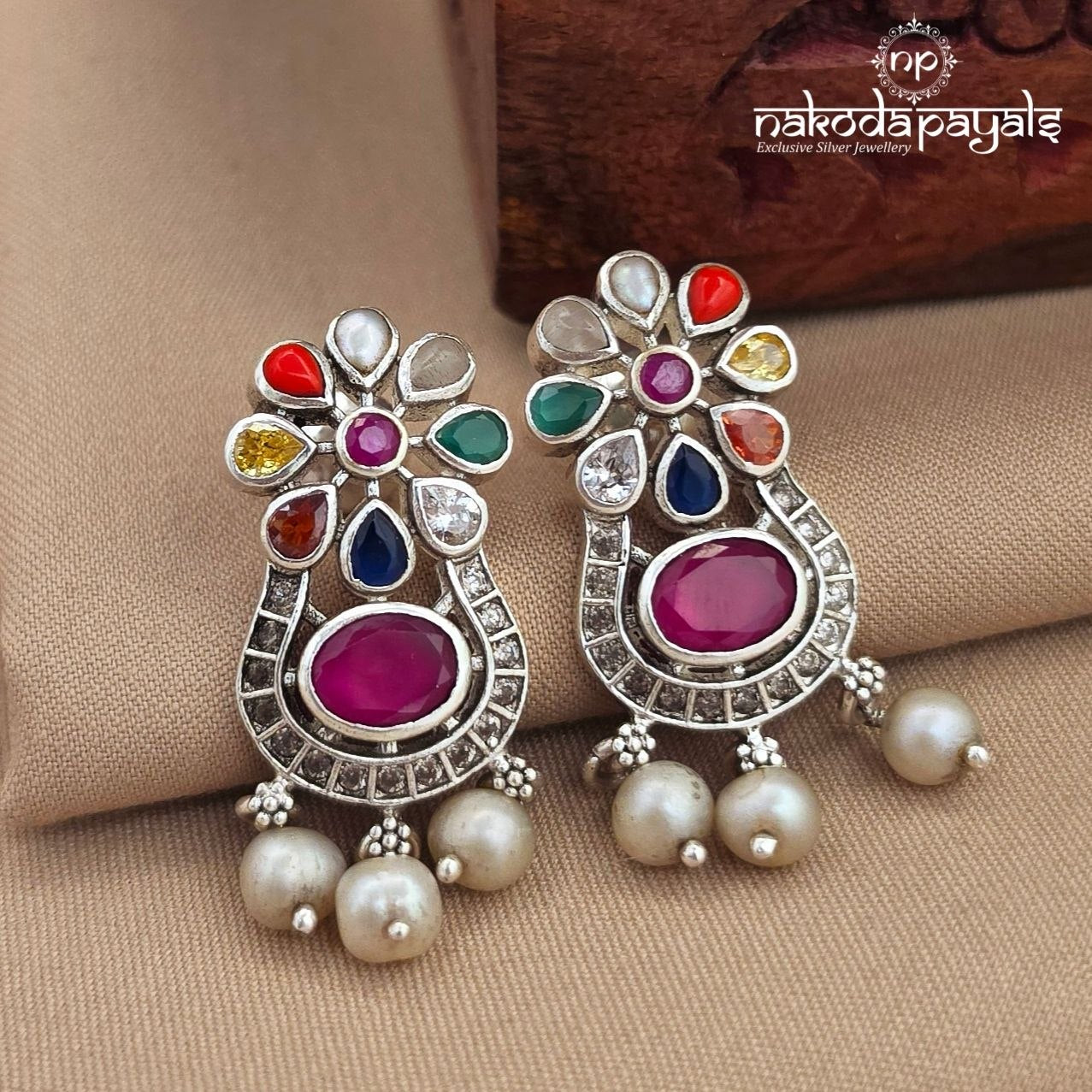 Exquisite Navaratna Studs (S4178)