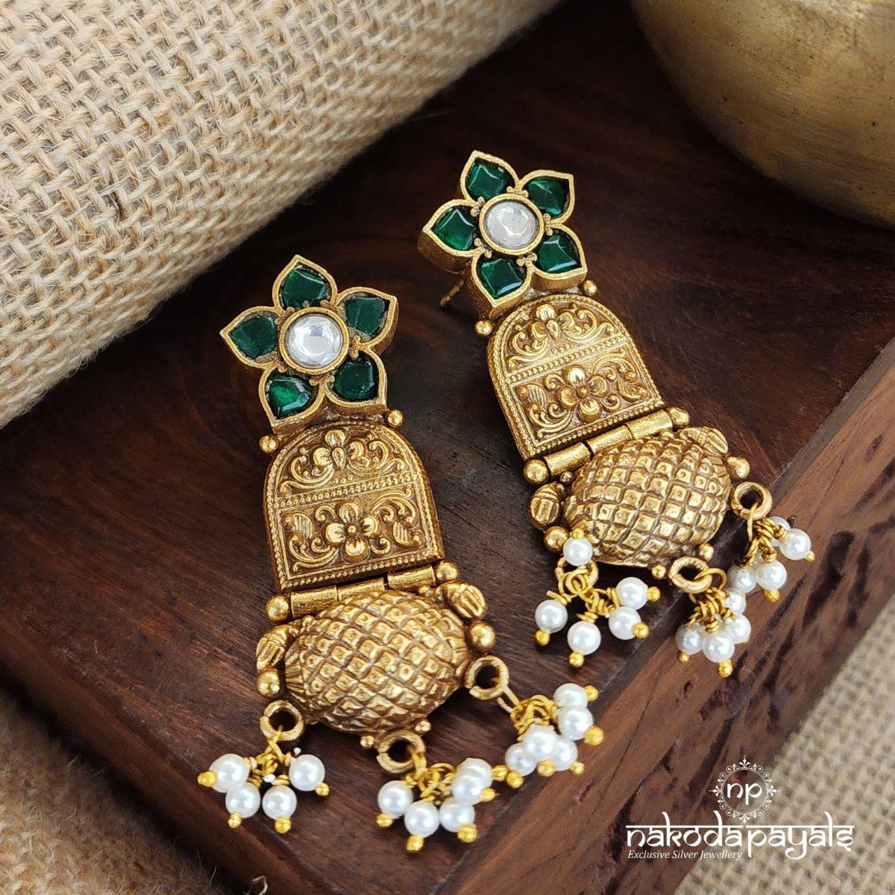 Green Flower Pearl Drop Earrings (Ge8527)