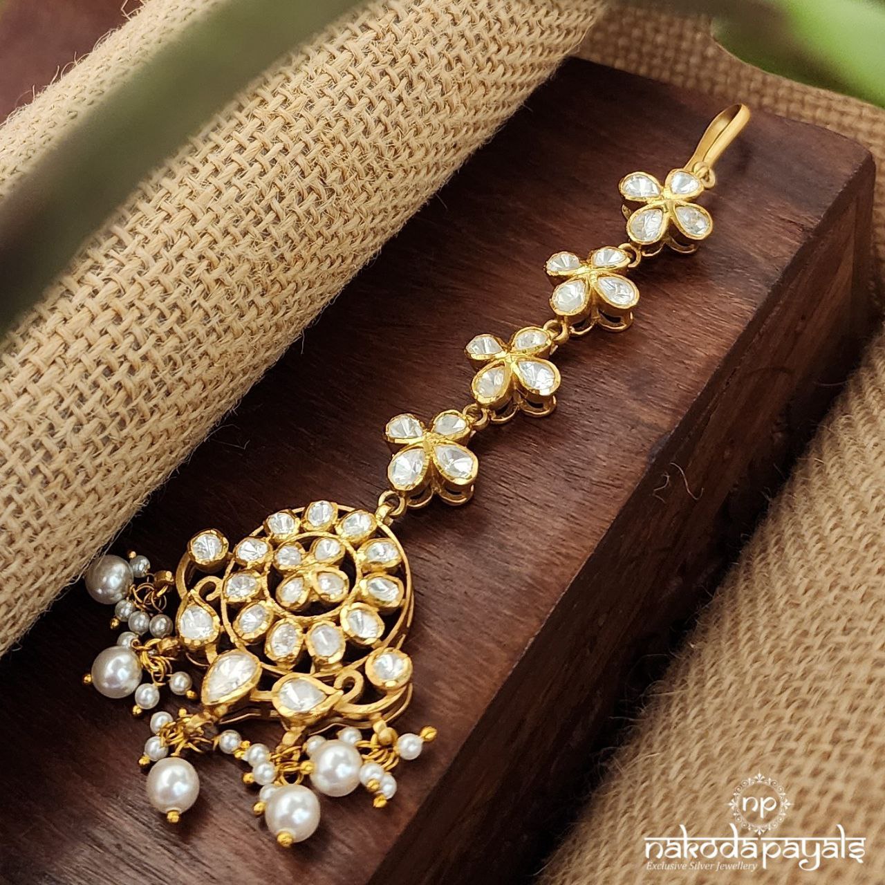 Simple Moissanite Pearled Maang Tika (Gm0895)