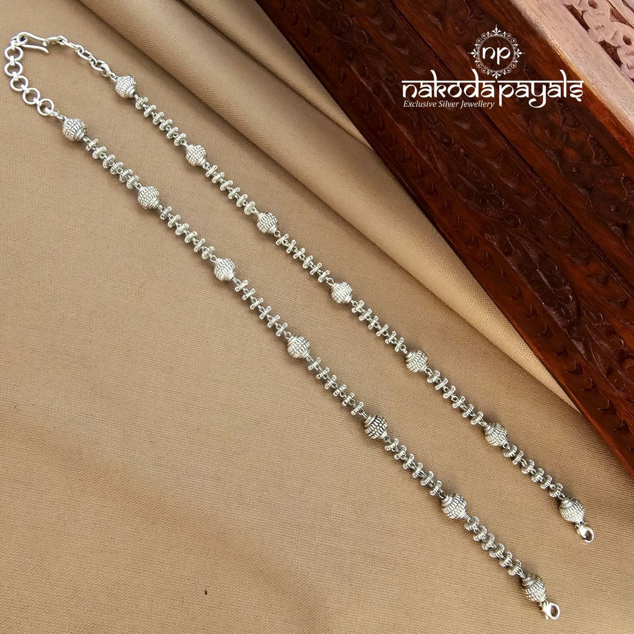 Simple Plain NeckChain (N11563)