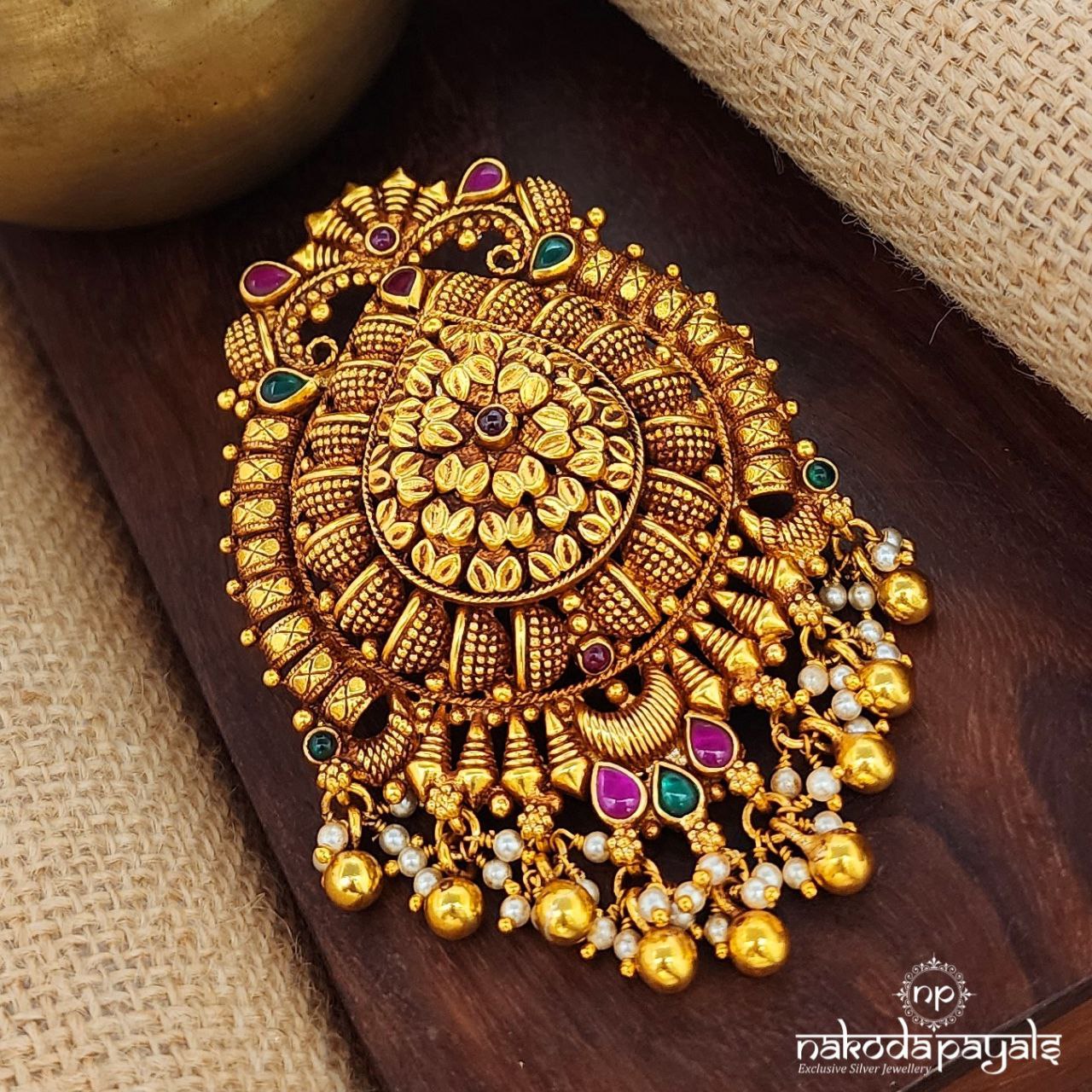 Traditional Pearl Drop Pendant (Gp2083)