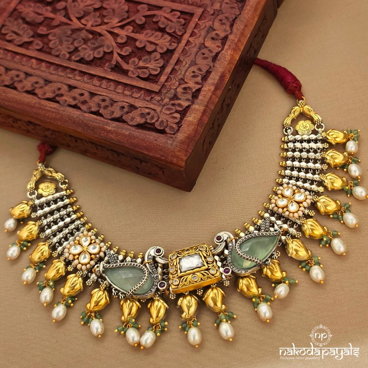 Swam Green Dual Tone Neckpiece (N11719)