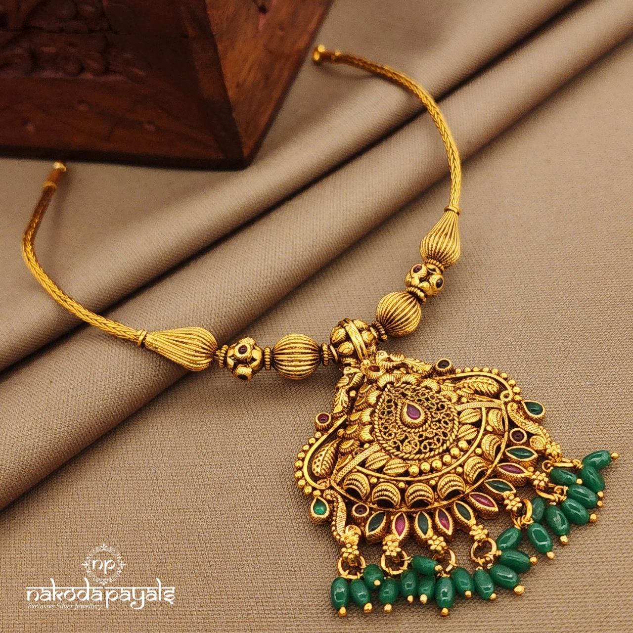 Green Drop Neckpiece (Gn9755)