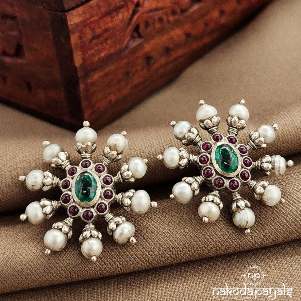 Coruscating Pearled Studs (S9570)