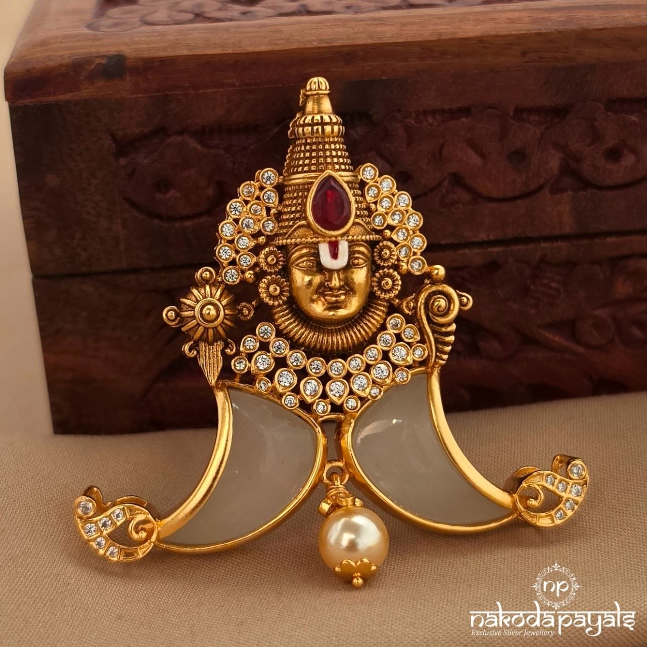 Venkateshwara Puligoru Pendant (Gp2552)
