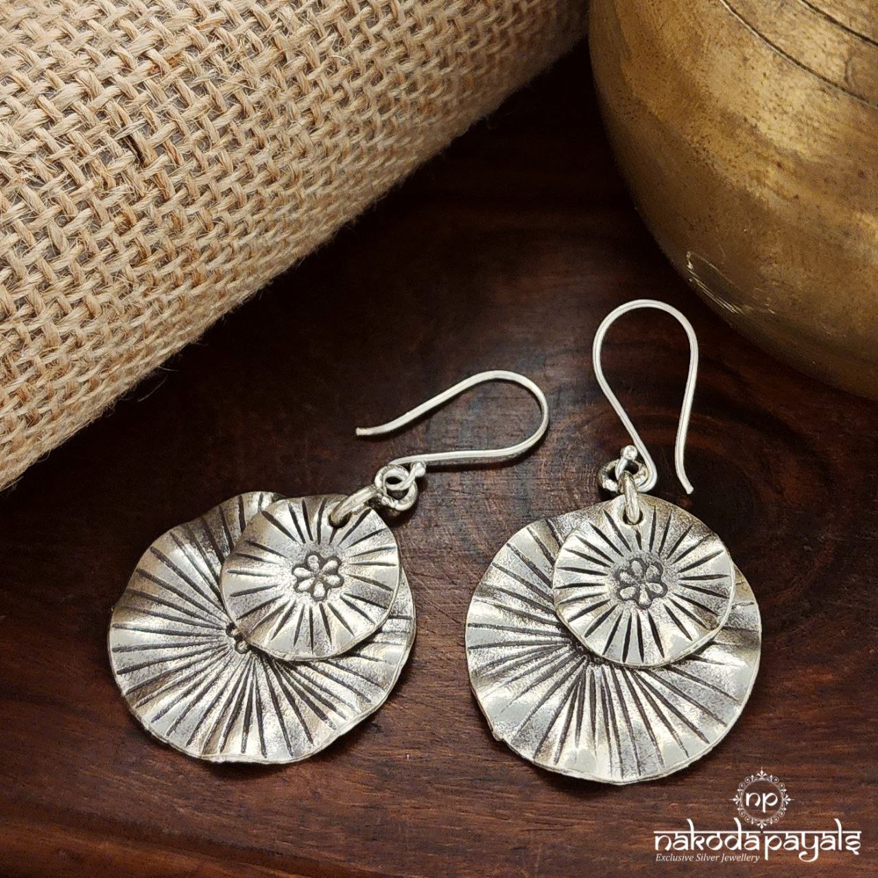 Circular Drop Hanging (C3392)