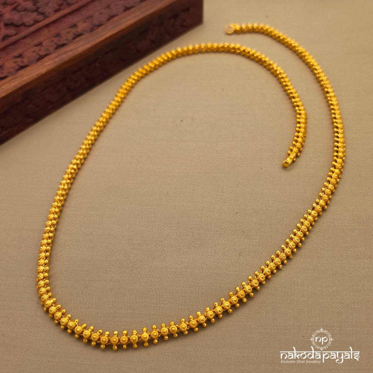 Traditional Unique Neckpiece (Gn10388)