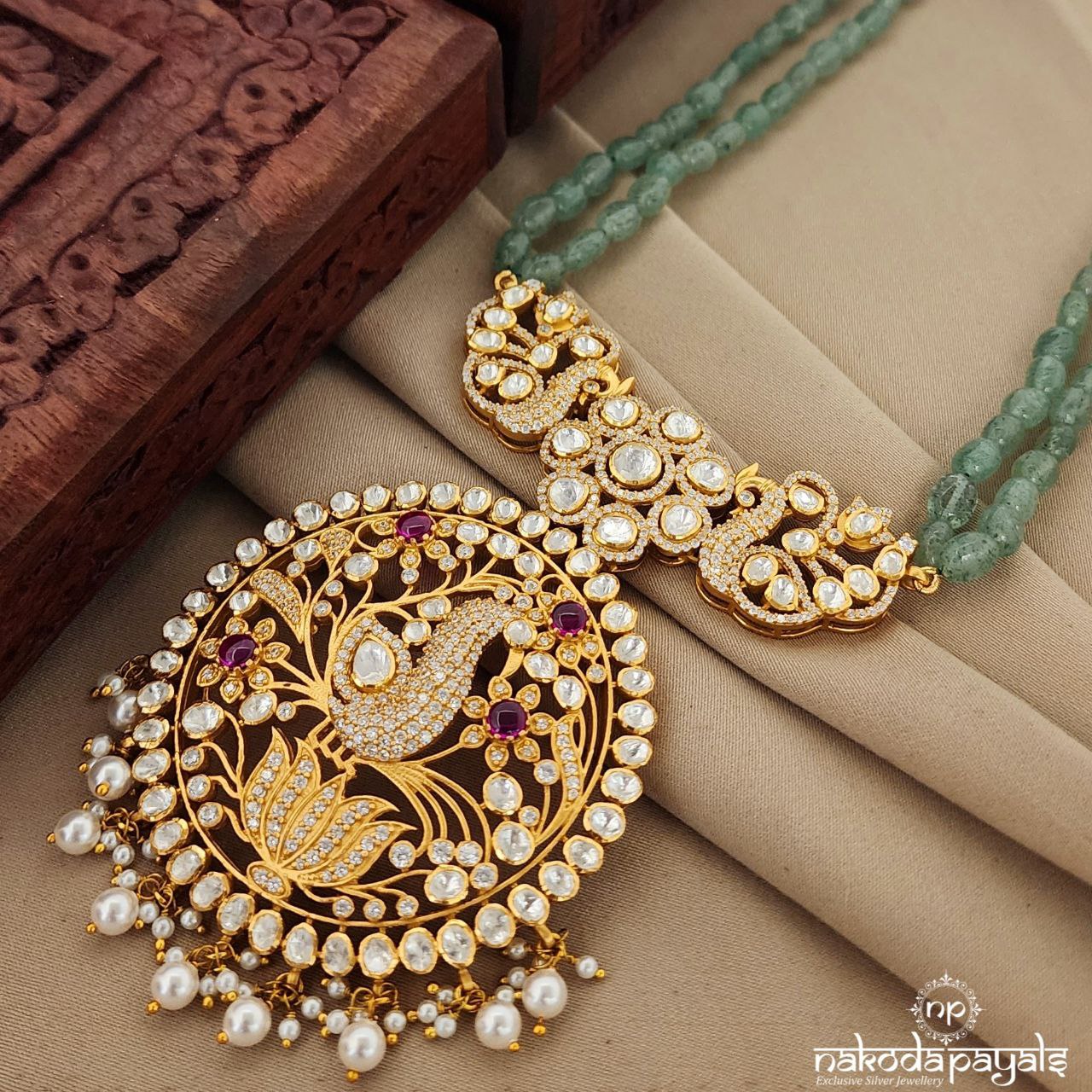 Peacock Moissanite Neckpiece (Gn7992)