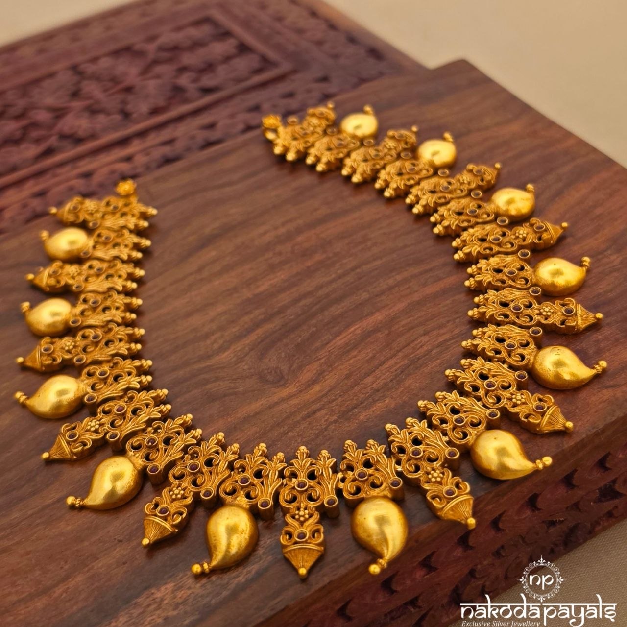 Traditional Mango Neckpiece (Gn10607)