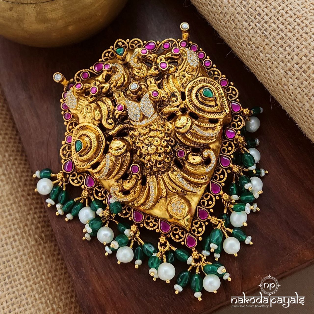 Traditional Mayura Vriksha Pendant (Gp2093)