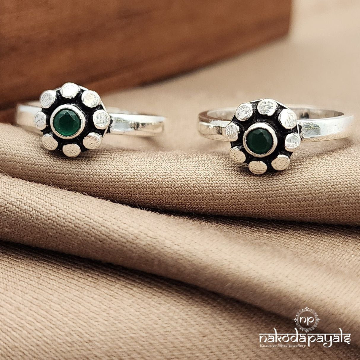 Dot Green Toerings (T4663)