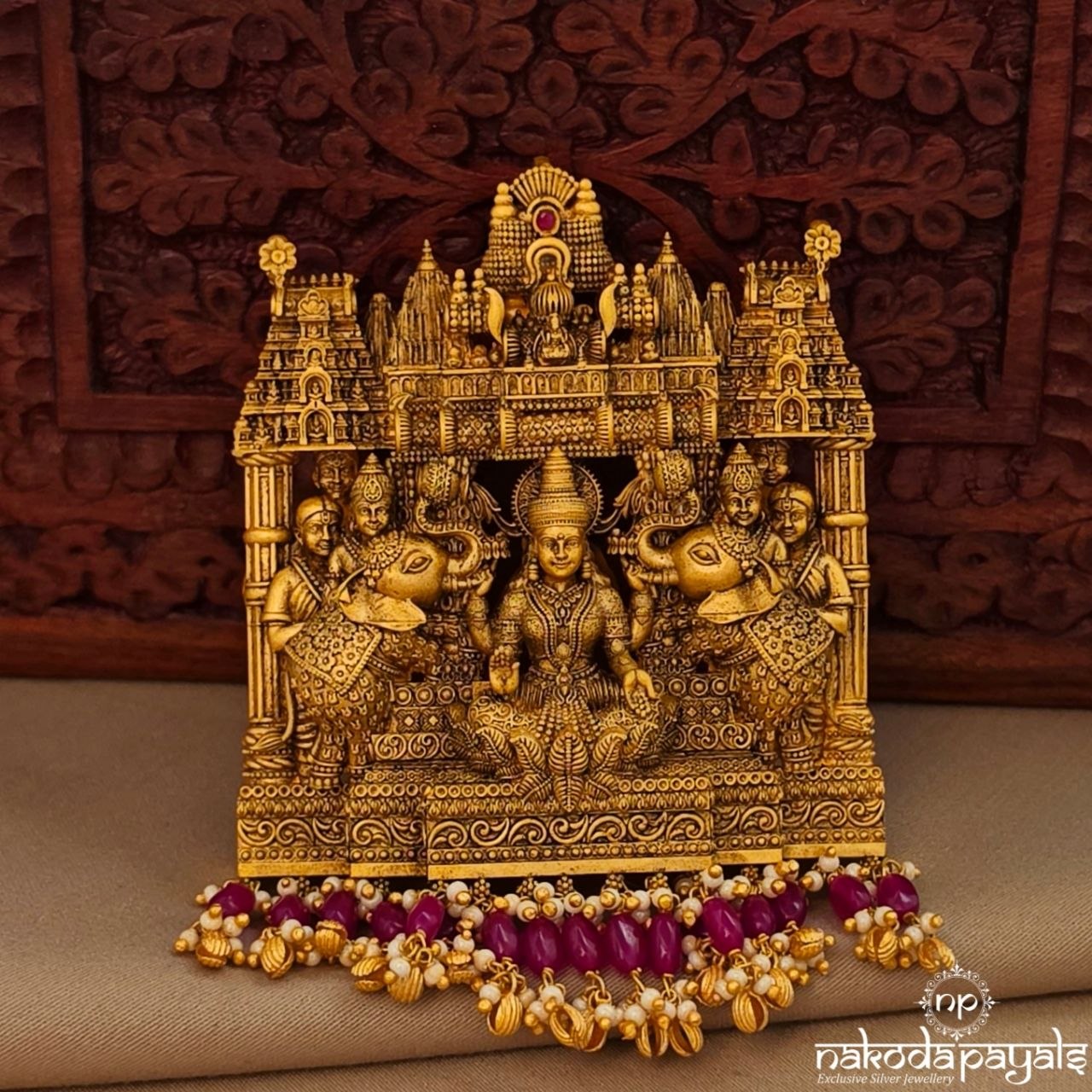 Exquisite Pearly Lakshmi Pendant (Gp2272)
