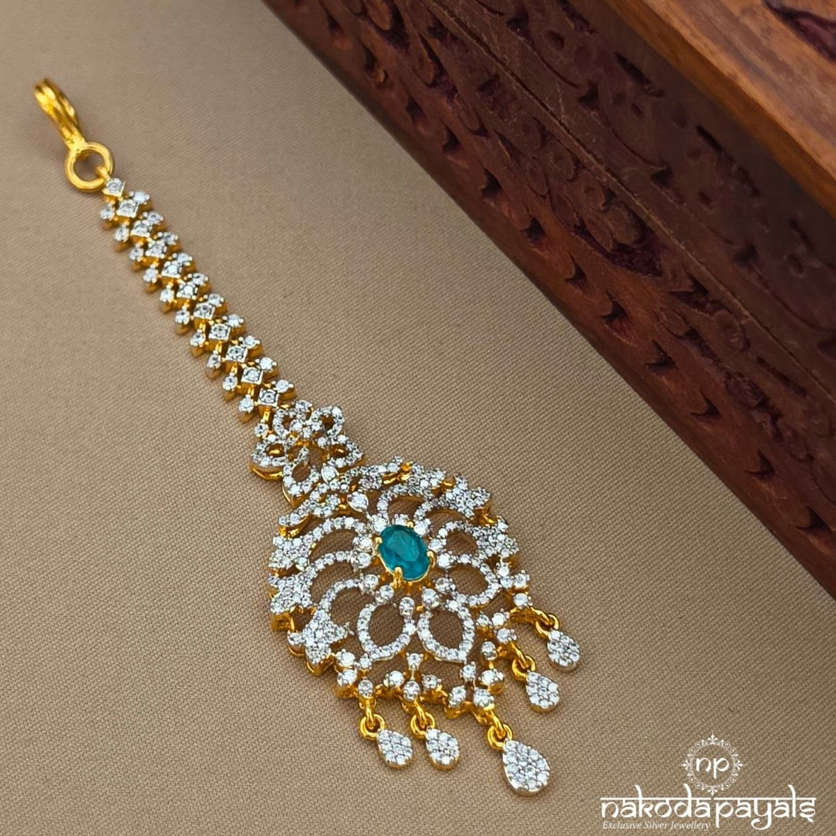 Exemplary CZ Maang Tika (Gm1305)