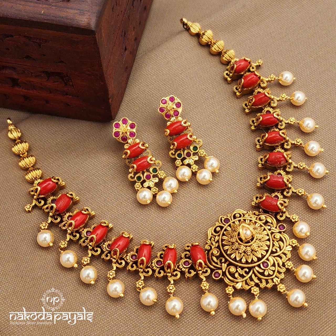 Pearled Drop Coral Neckpiece With Earrings (Gn9992)