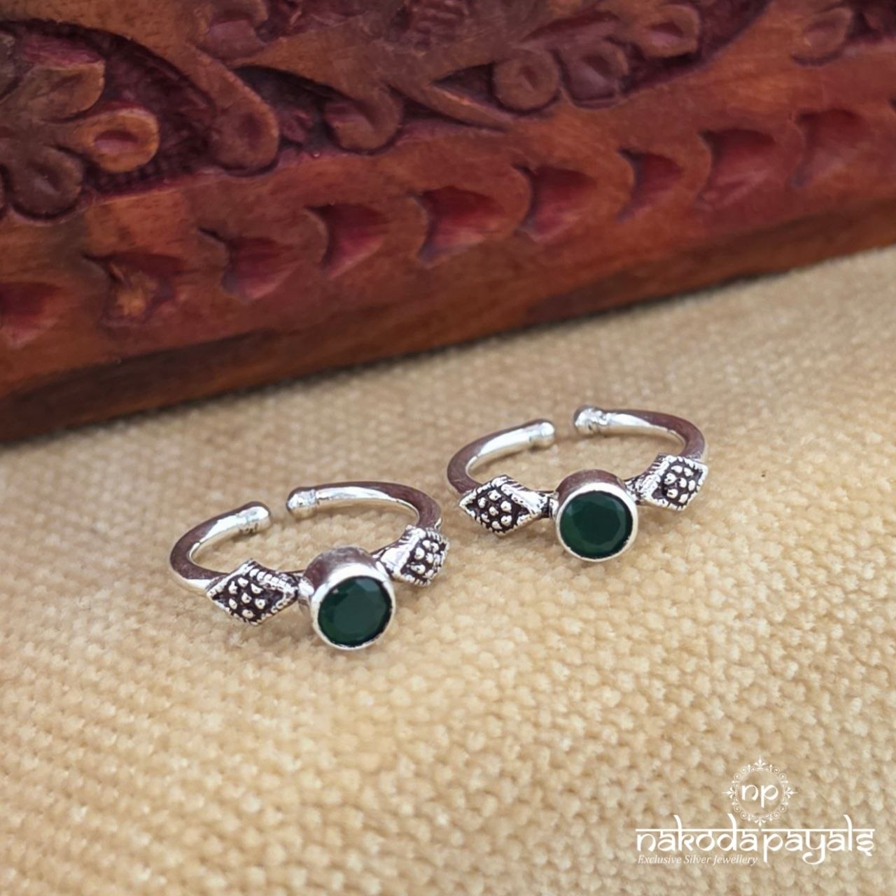 Elegant Toerings (T4490–96)