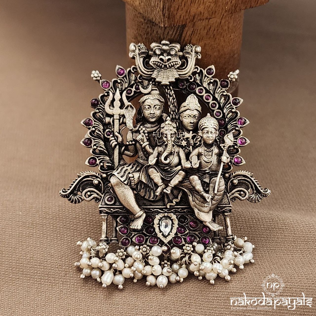 Shiva Parivar Pendant (P2495)
