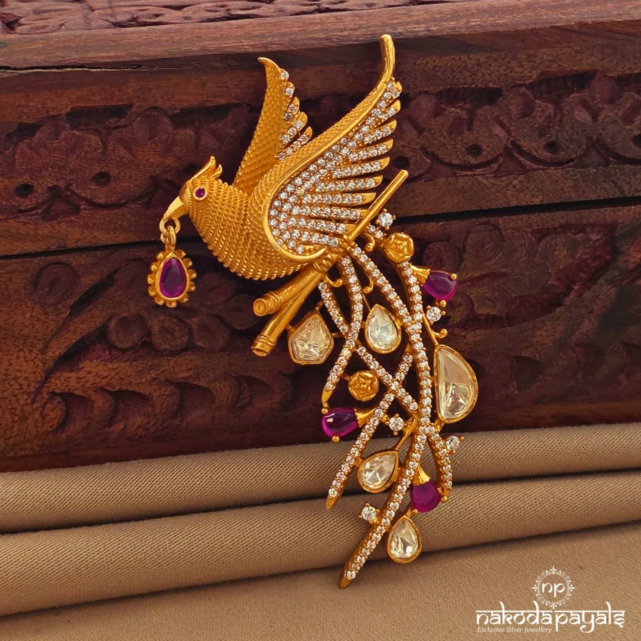 Birdy Pink Brooch (St4016)