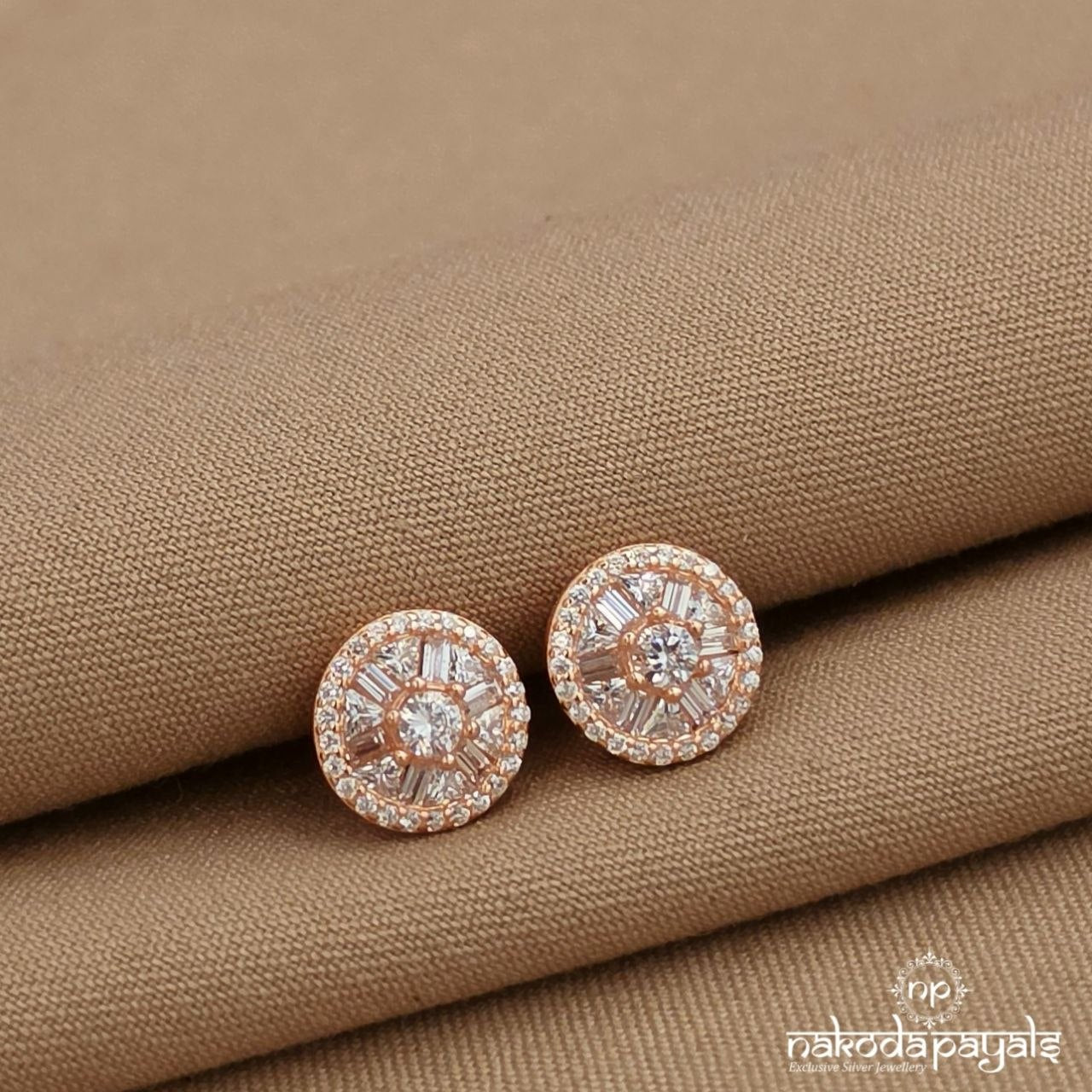 Shimmery Circular Studs (St4085)