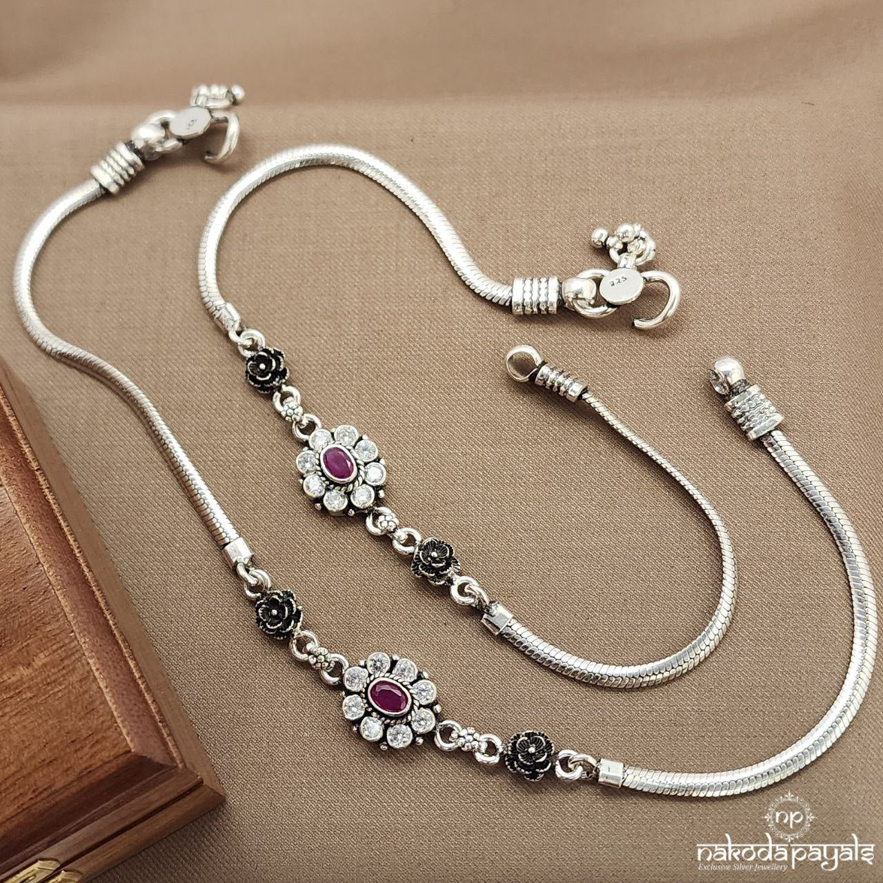 Rose pink Oval Anklets (A6519)