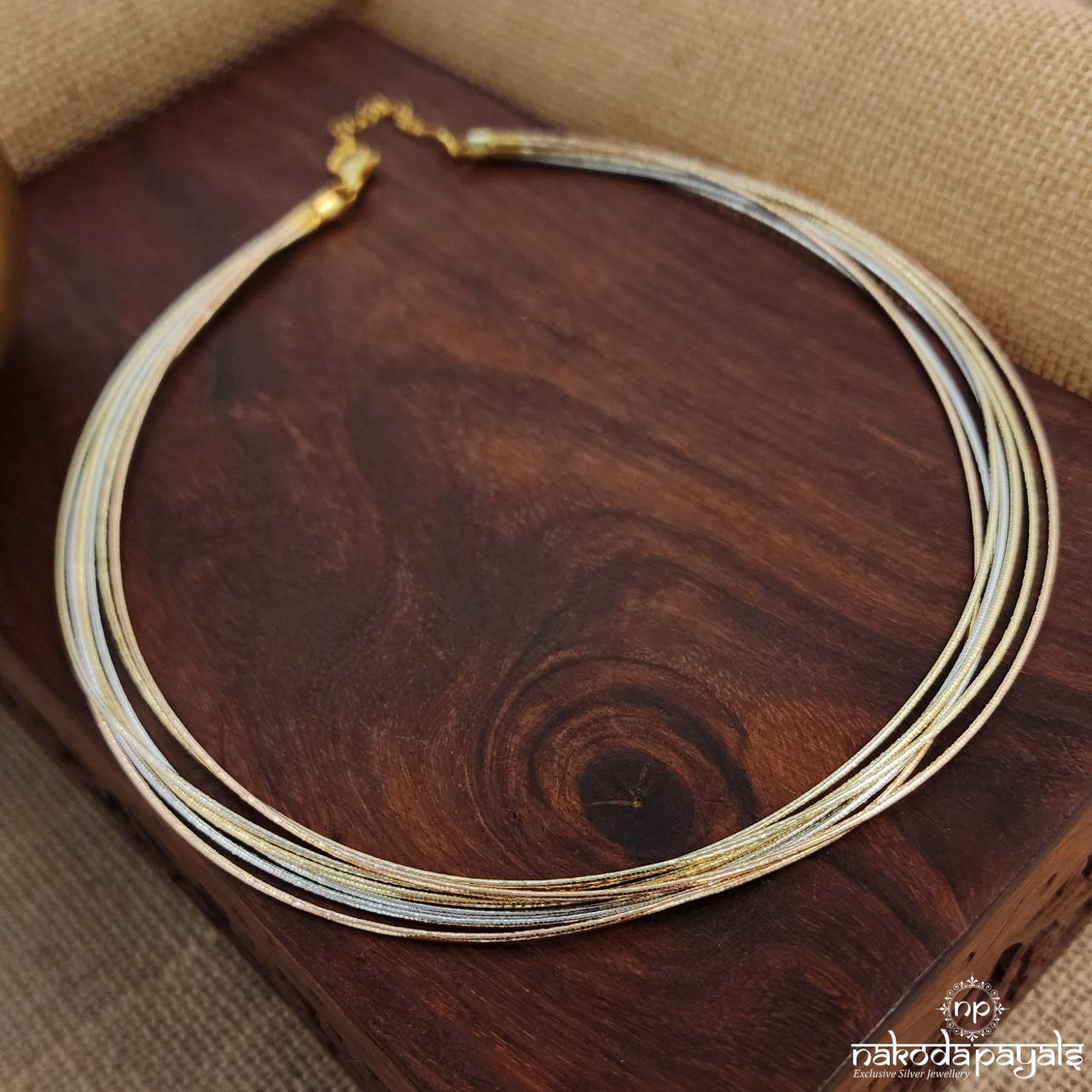 Moonlit Melody In Dual Shine Neckpiece (St3374)