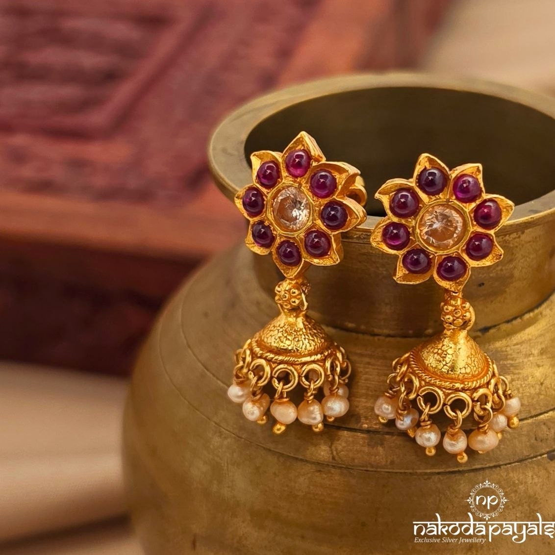 Reddish Pearly Jhumka (Ge10600)