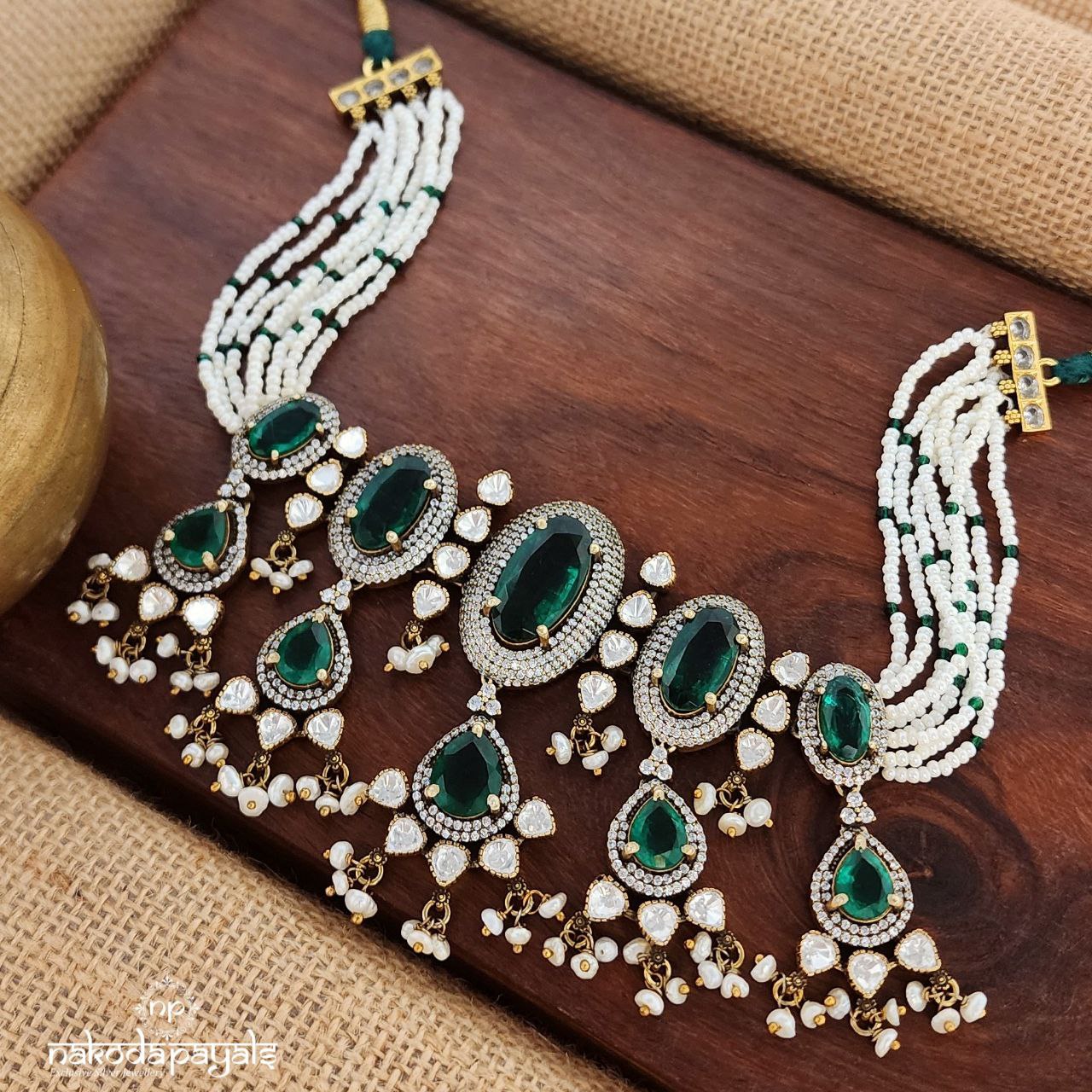 Emerald Green Moissanite Choker (Gn8930)