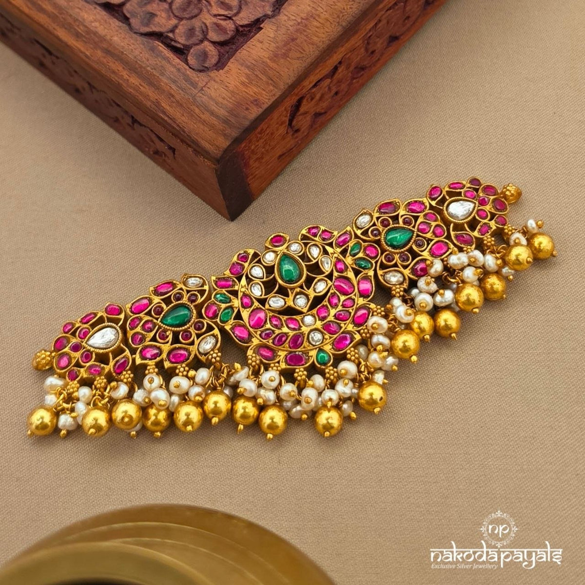 Kundan Floral Pearly Choker (Gn10833)