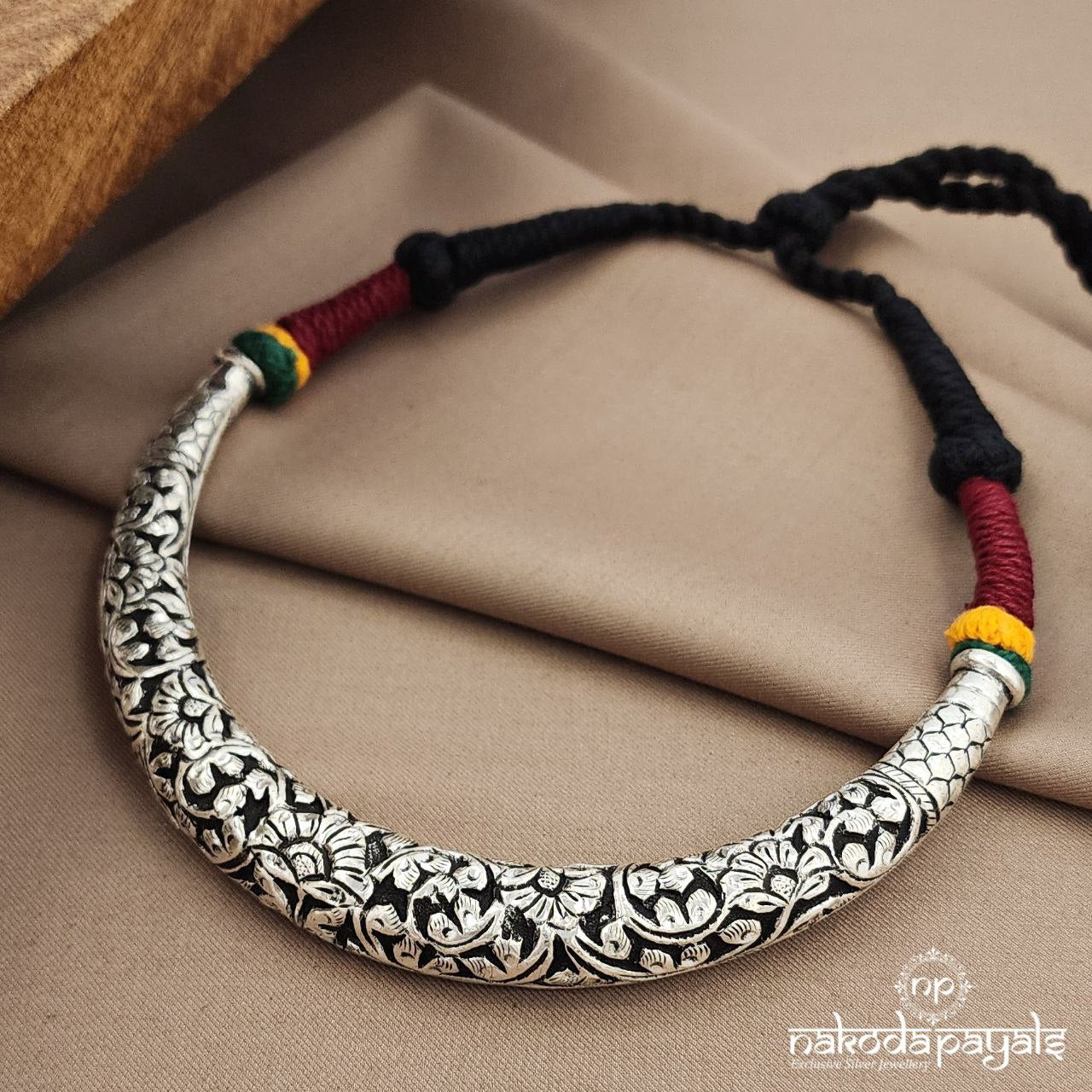 Chitae Work Hasli (N11082)