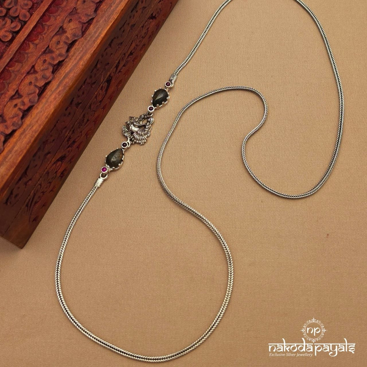 Radhakrishnan Stunning Mope Mala (N11794)