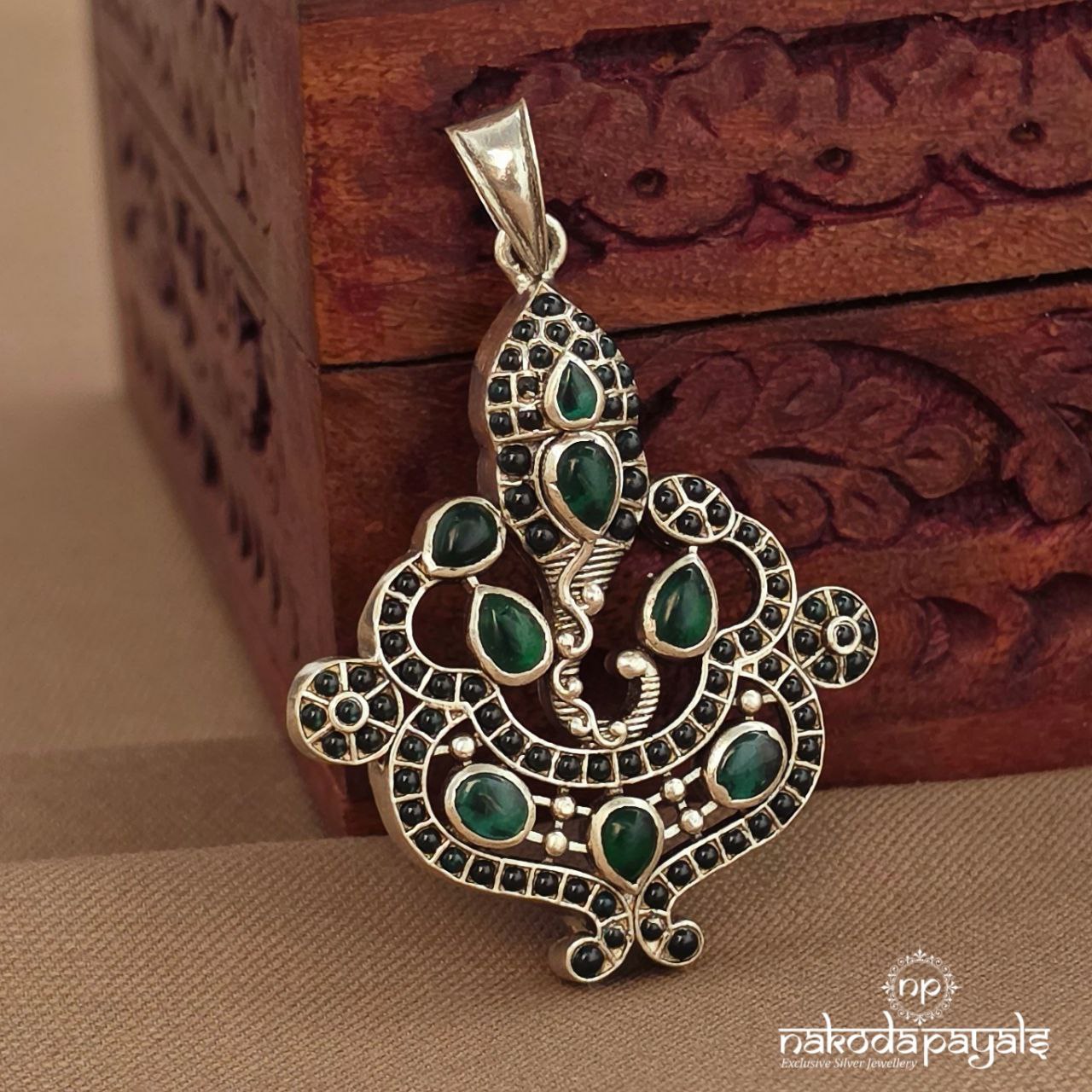 Ganesha Pendant (P2570)