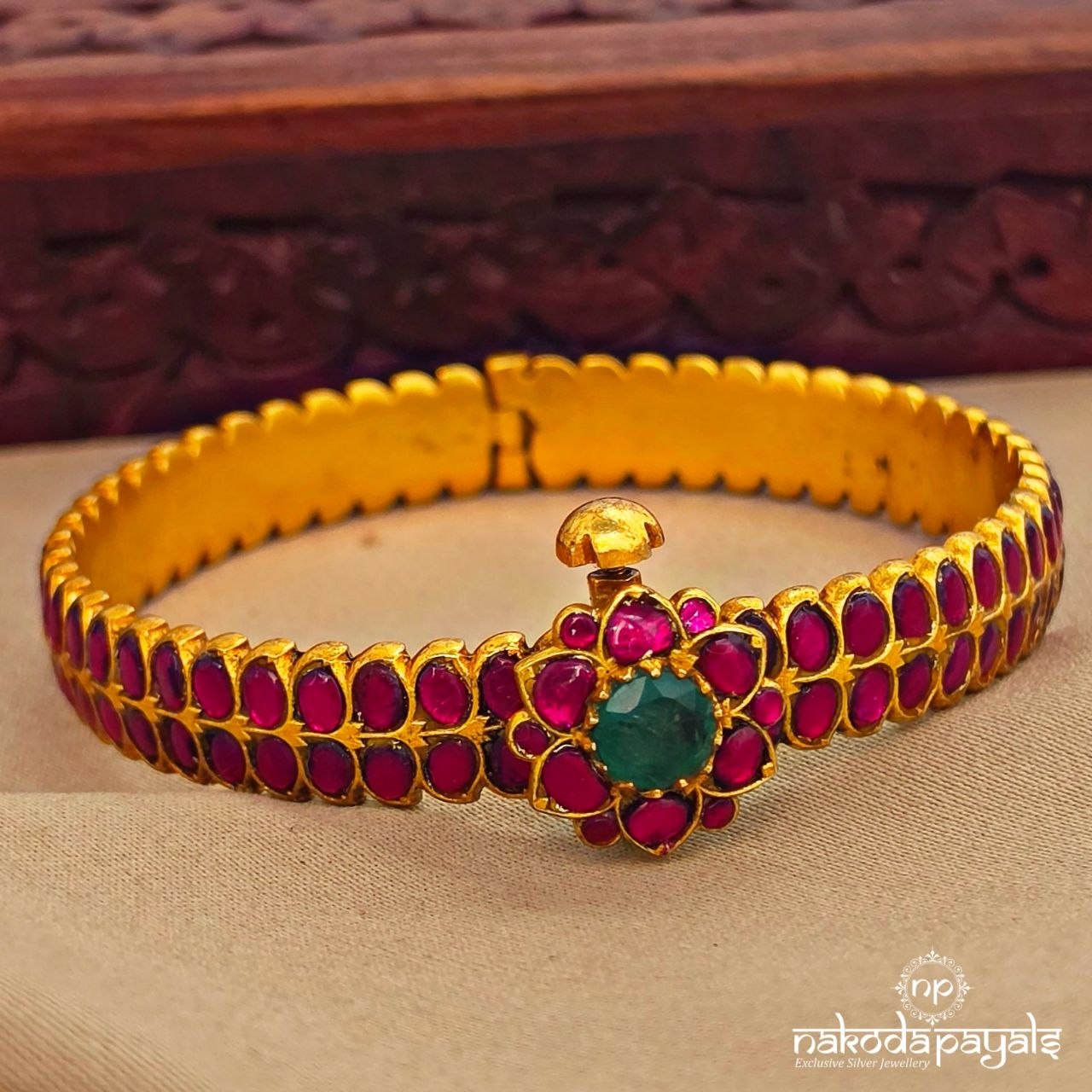 Kundan Screw Kada (2.6) (Gk3302)
