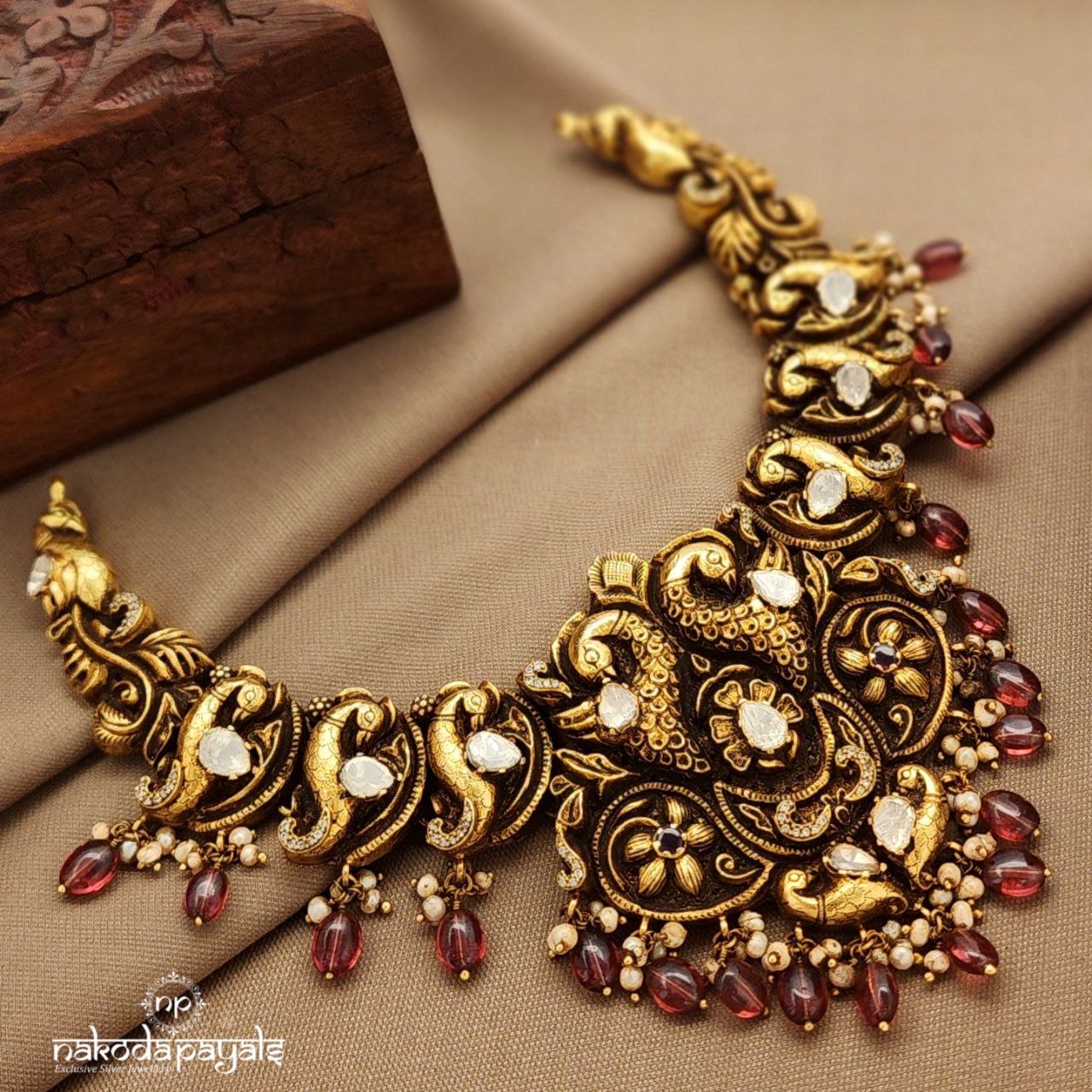 Moissanite Pink Drop Neckpiece (Gn9879)