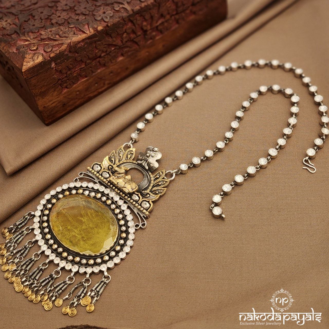 Dual Tone Yellow Oval Neckpiece (N11332)