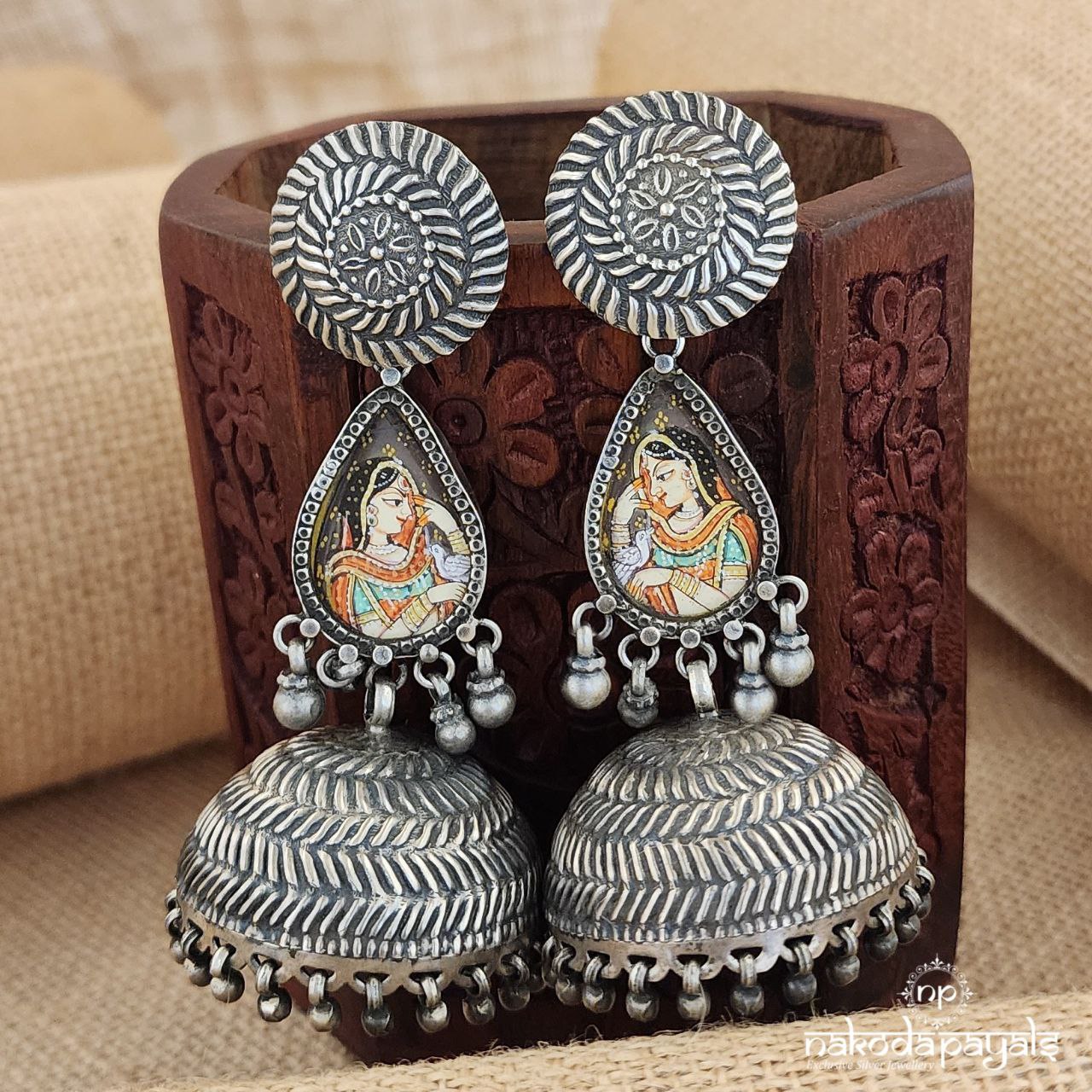 Painted Girl With Big Jhumka (J7984)