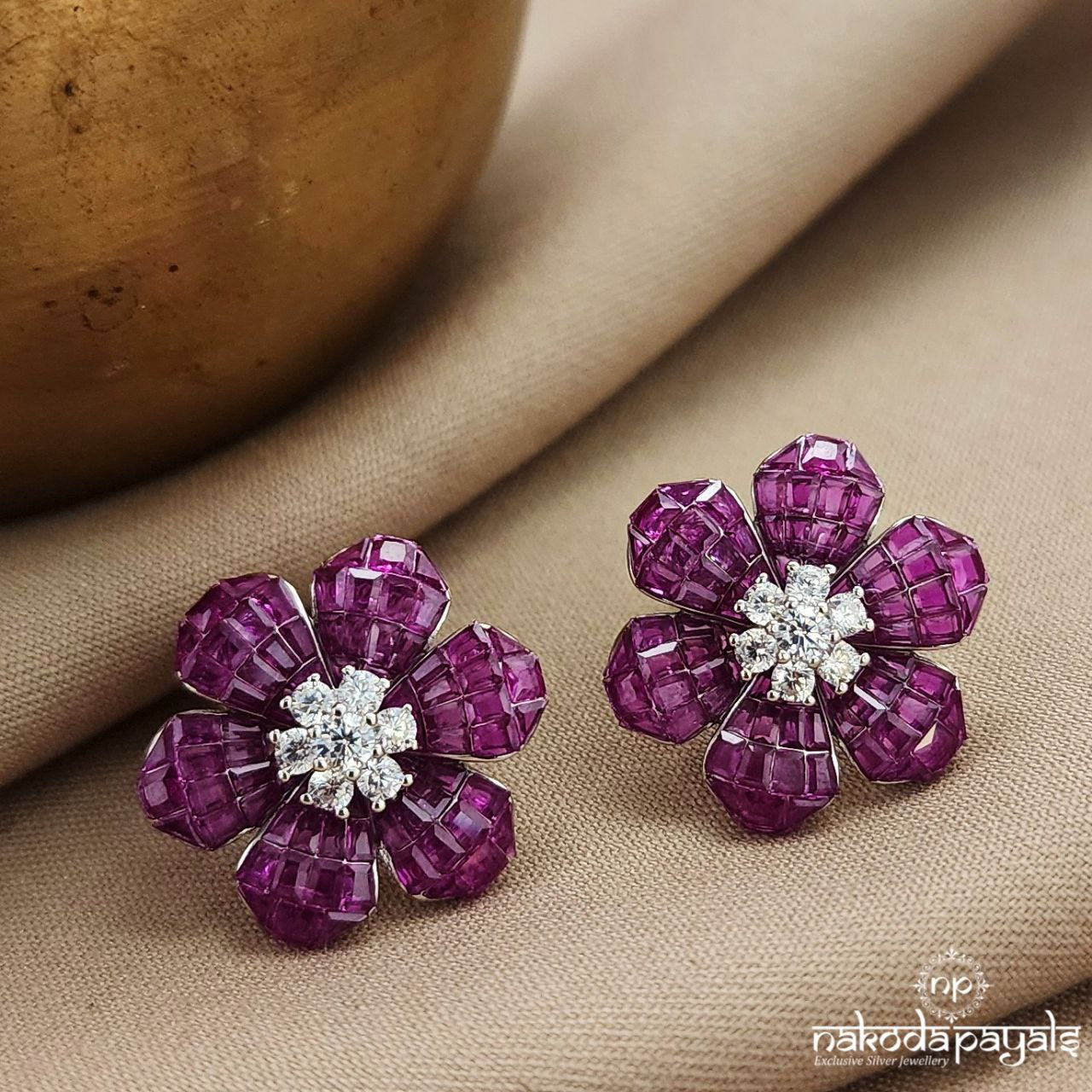 Berry Blush Flower Earrings (St3406)
