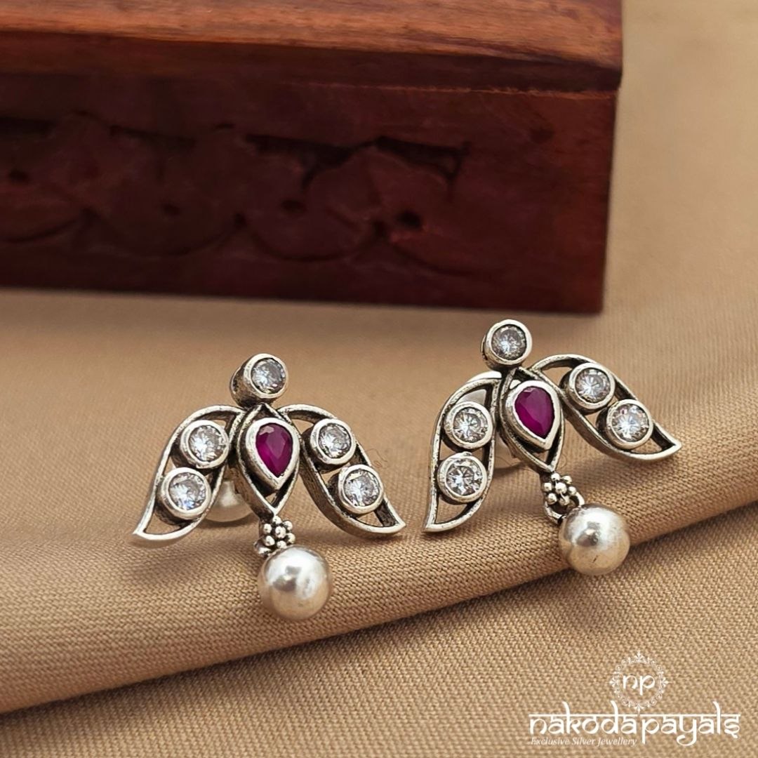 Endearing Lotus Studs (S9730)