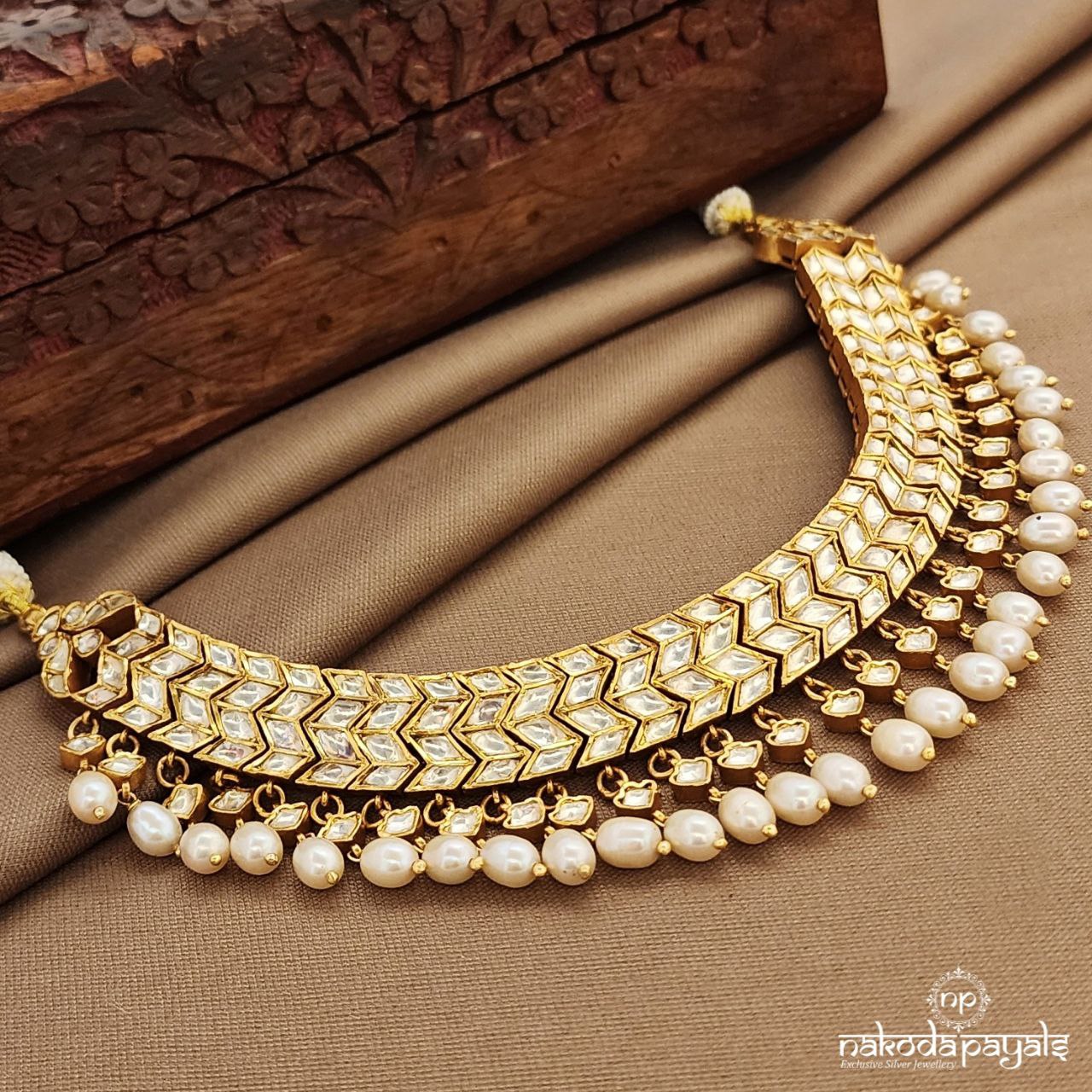 White Kundan Neckpiece (Gn9948)