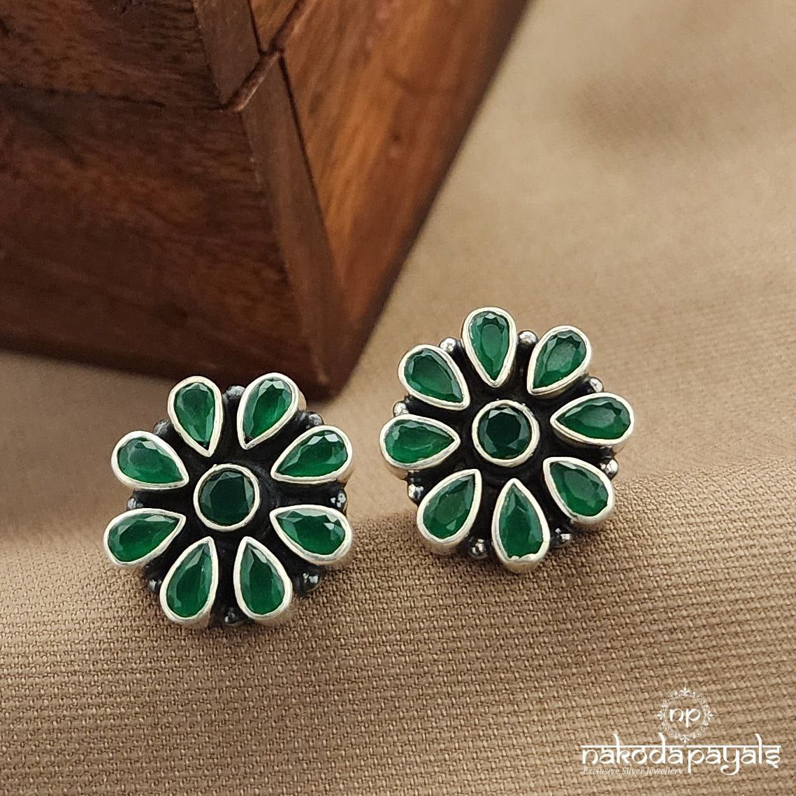 Green Floral Studs (S3706)
