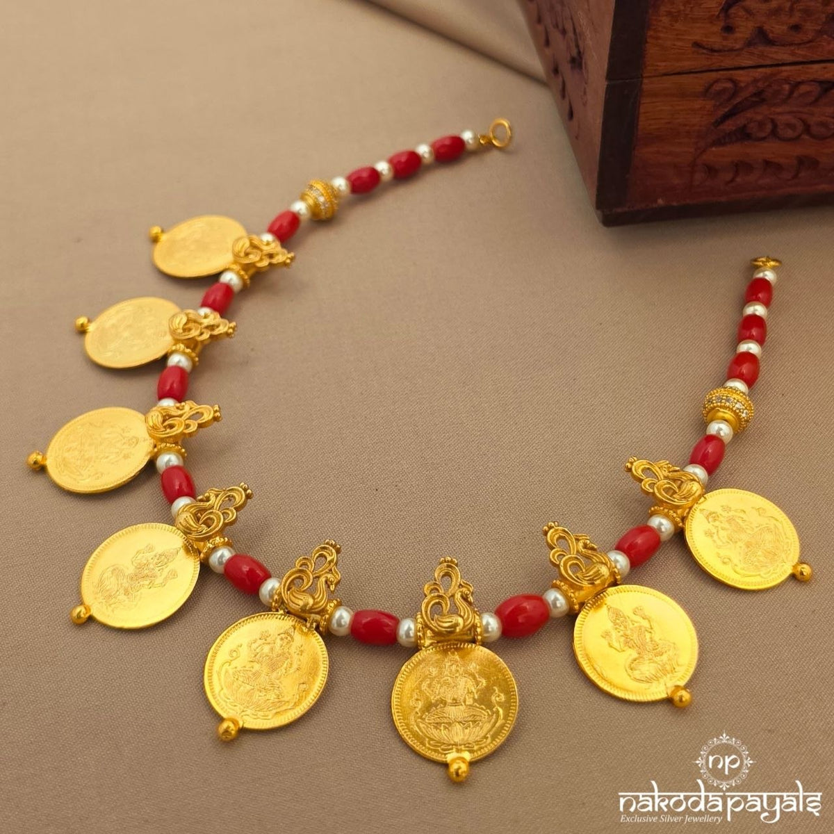 Lakshmi Kasu Coral Neckpiece (Gn10895)