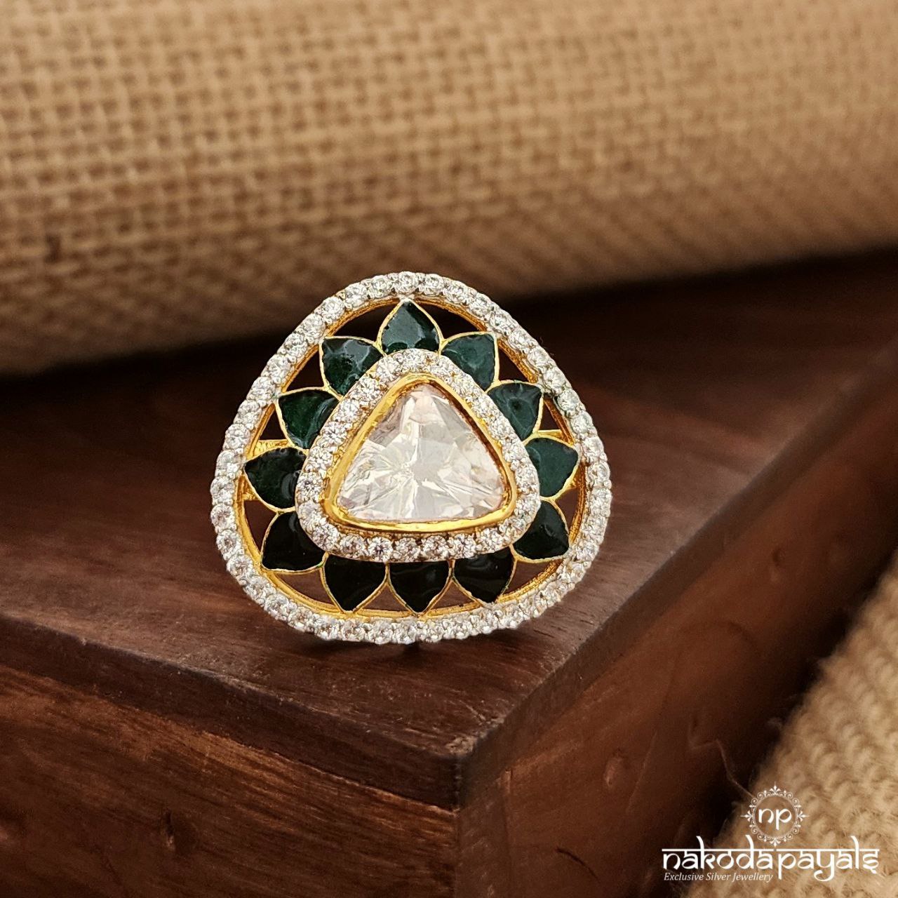 Green Triangular Moissanite Finger Ring (F2717)