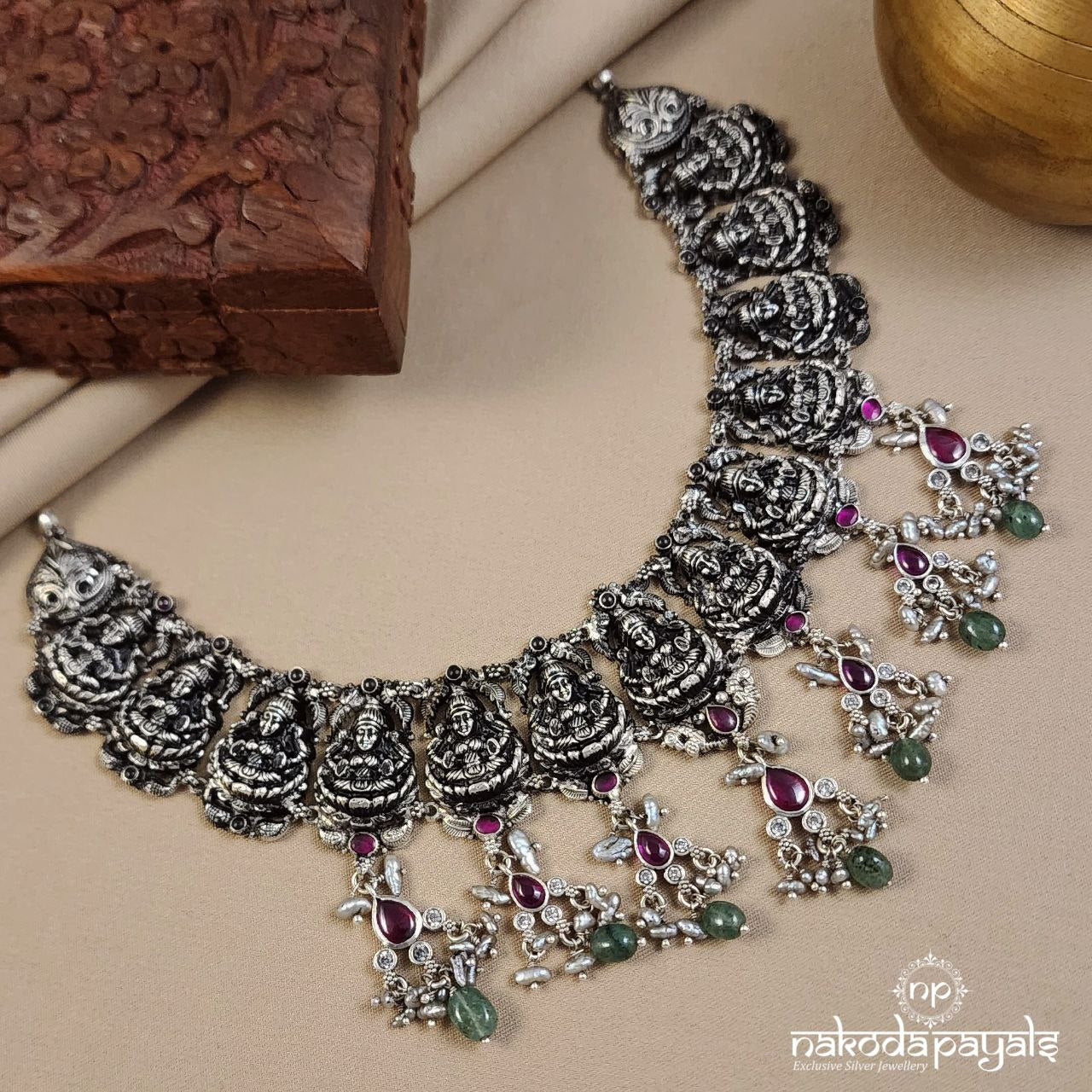 Maha Lakshmi Green Drop Neckpiece (N10472)