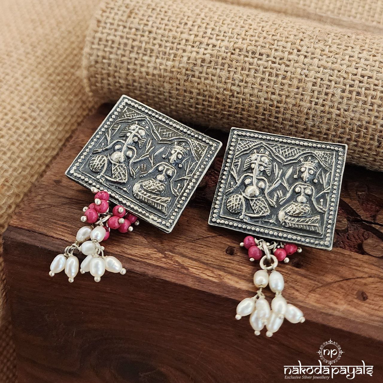 Squarish Oxidised Pearled Earrings (C8176)