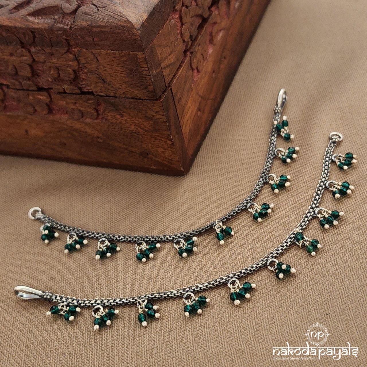Simple Green Beads Drop Maati (M0456)
