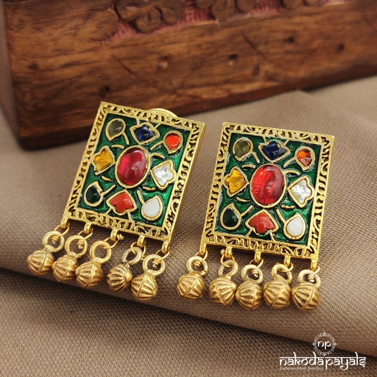 Navaratna Kundan Studs (Ge10362)