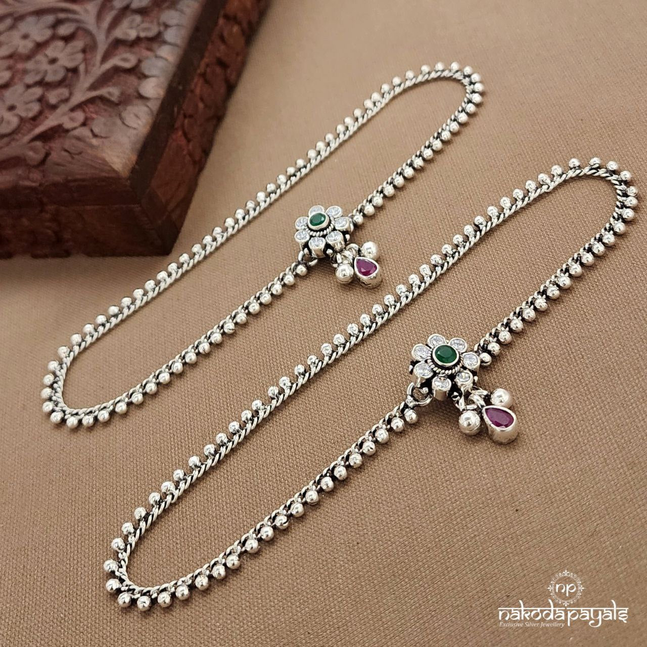 Floral Green Dot Anklets (A6817)