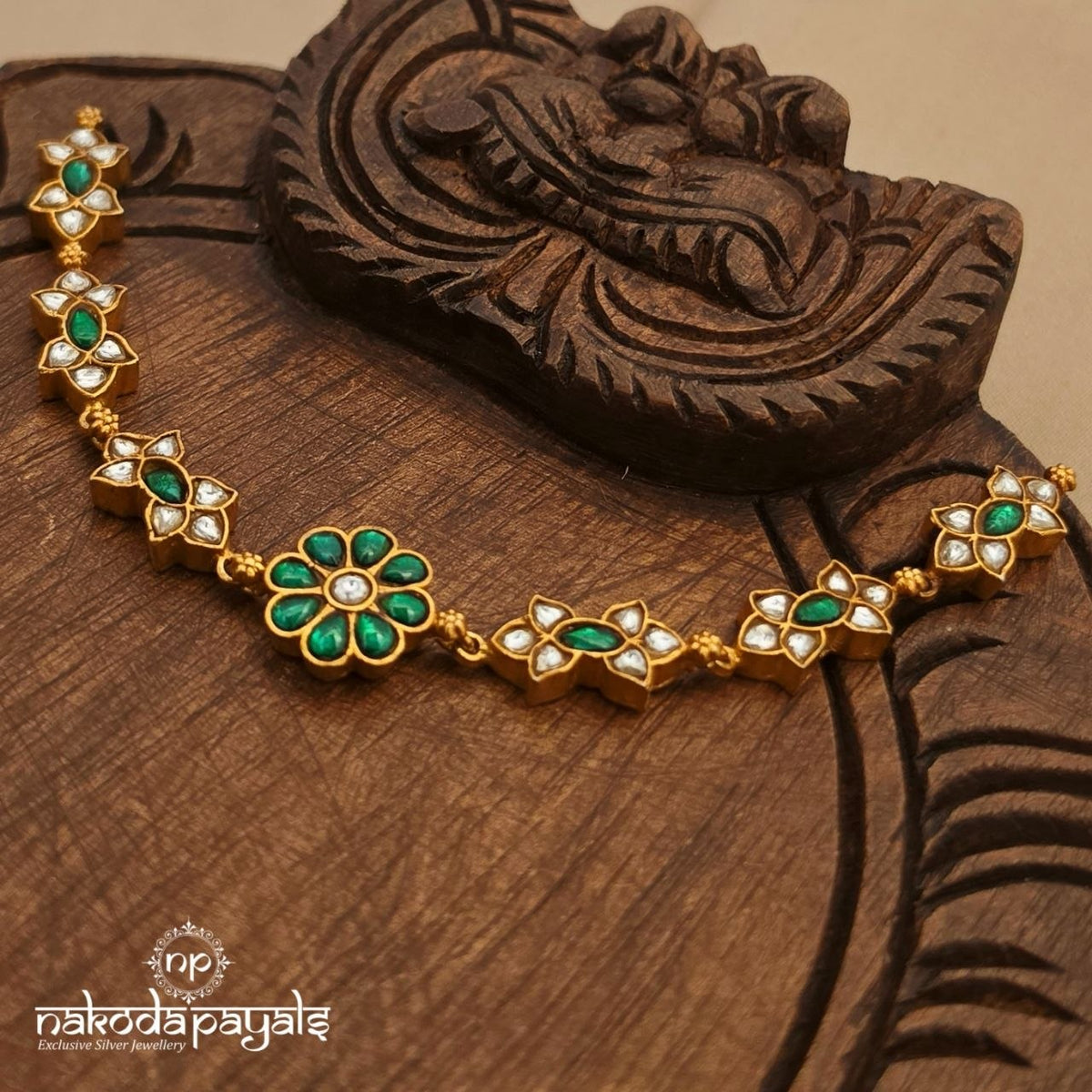 Green Floral Choker (Gn11096)