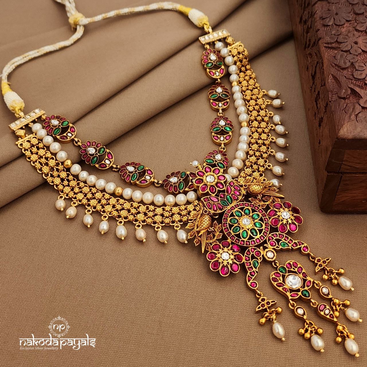 Pearled Kundan Neckpiece (Gn9917)