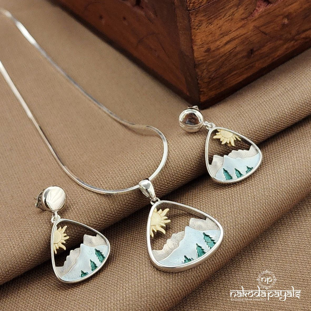 Mountain scenery Pendant Set (St3820)